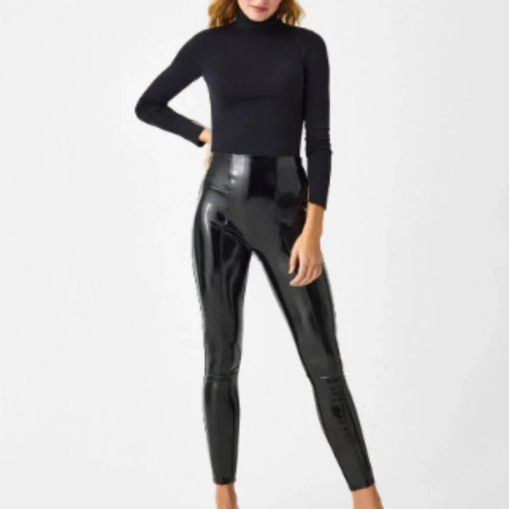 SPANX Faux Patent Leather Leggings in Classic Black  Size Small Petite